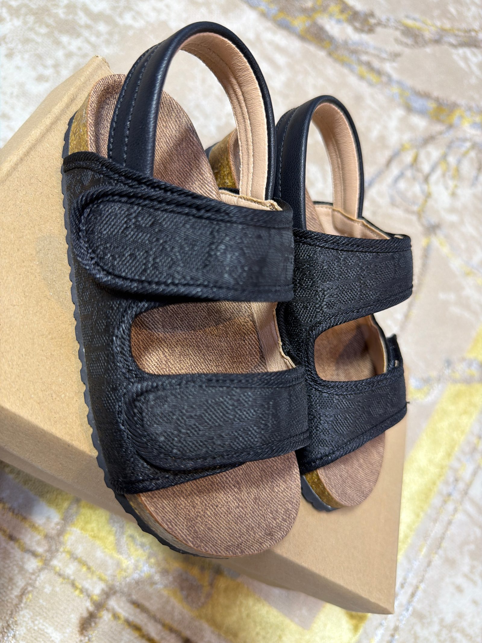 FOOTBED - Black